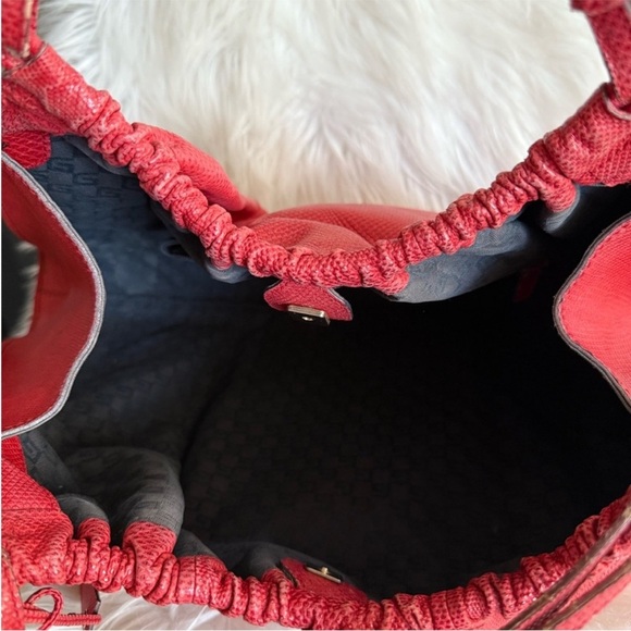 Authentic Vintage Gucci Bag - Picture 11 of 11